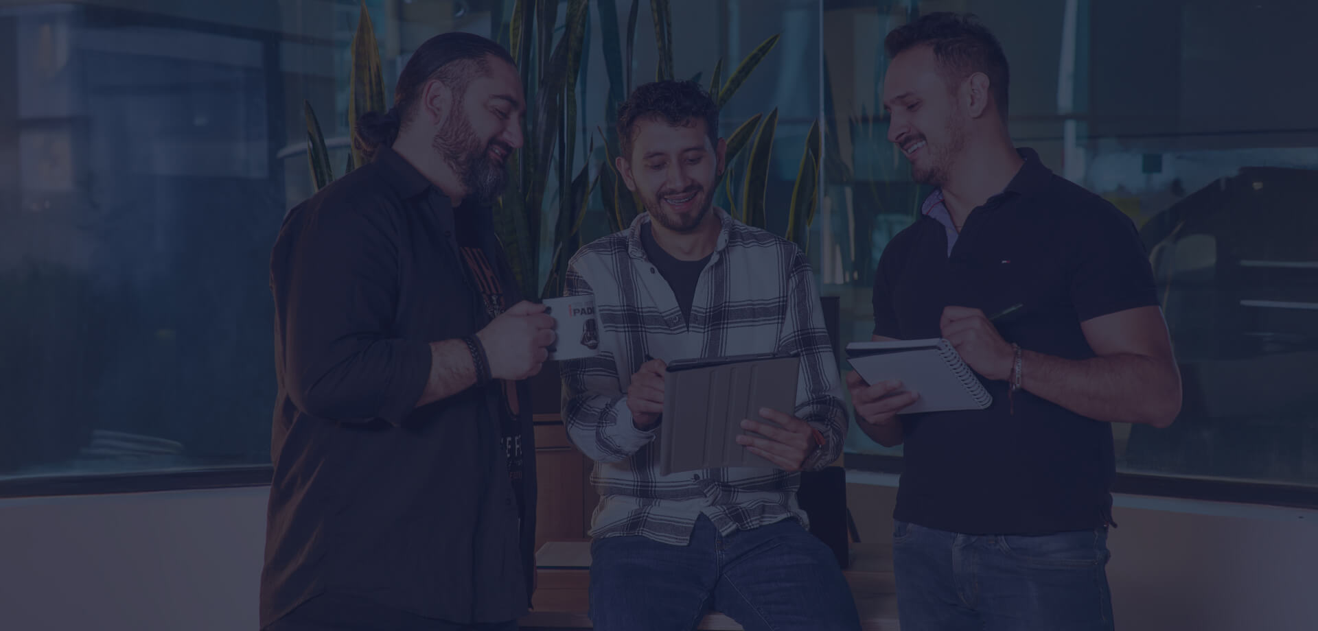 Desarrollo de software autónomo y autoadministrable